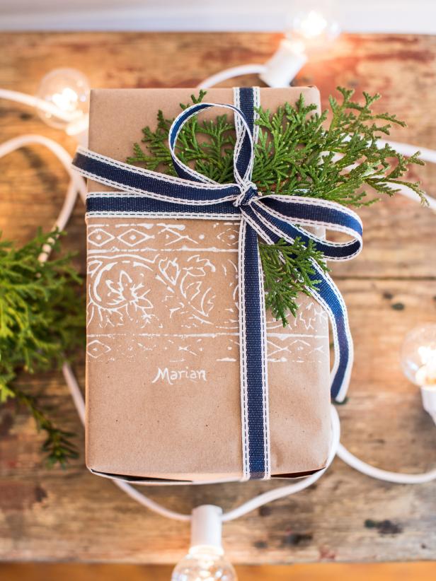 Last Minute Gift Wrapping Ideas!